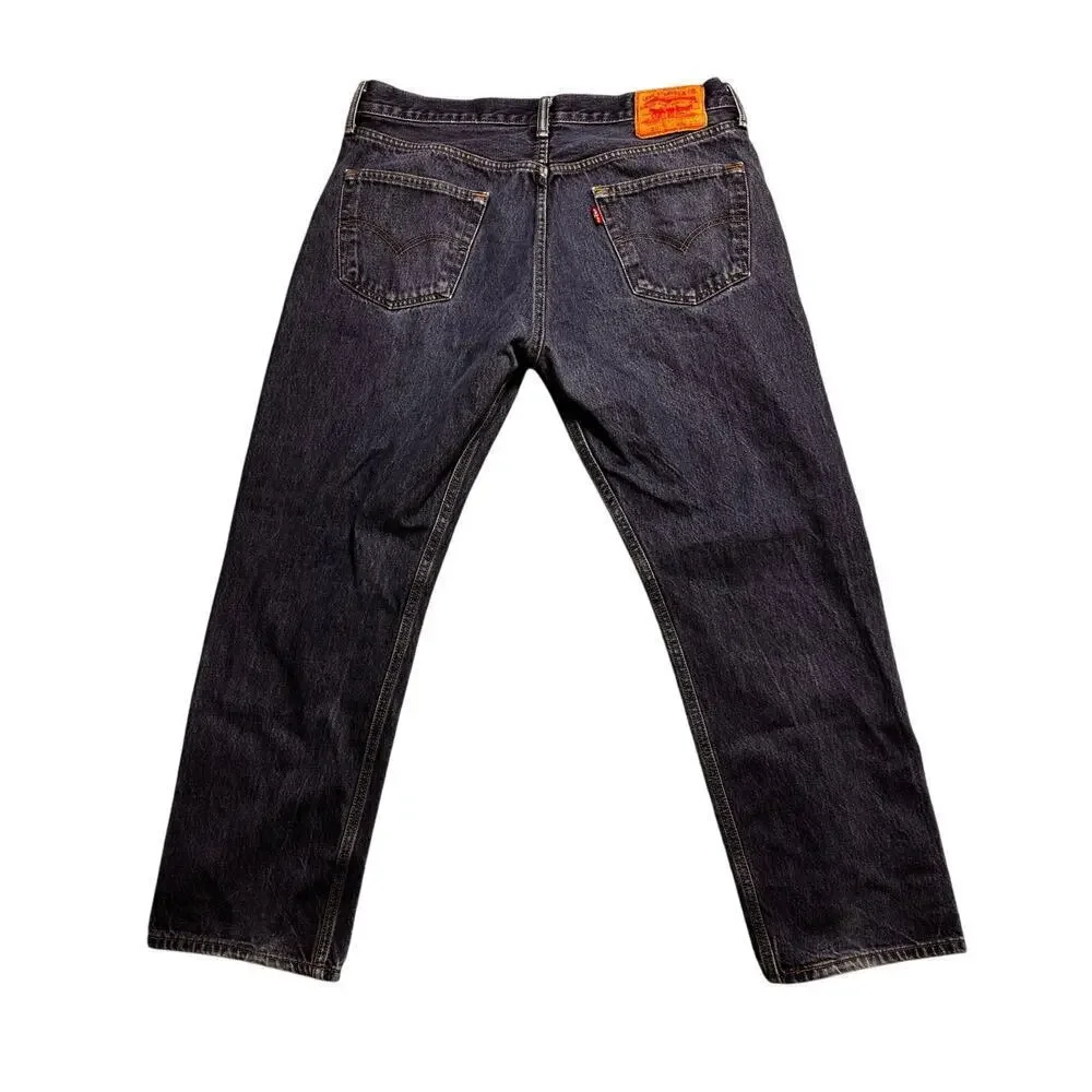 LEVI'S Men's Jeans/Pants Levi's 501, Button Fly size Men's 36X32, straight leg